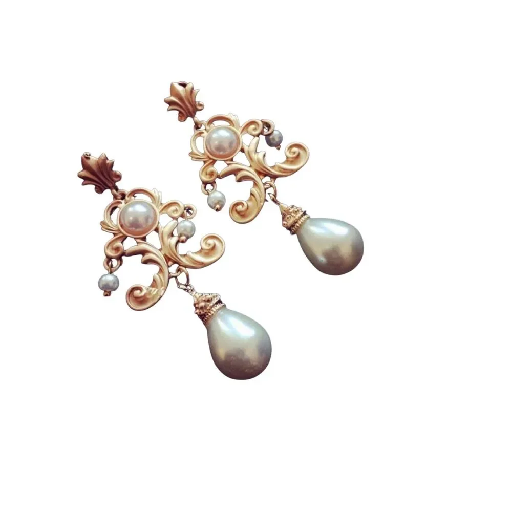 Baroque Renaissance Style Pear Drop Earrings